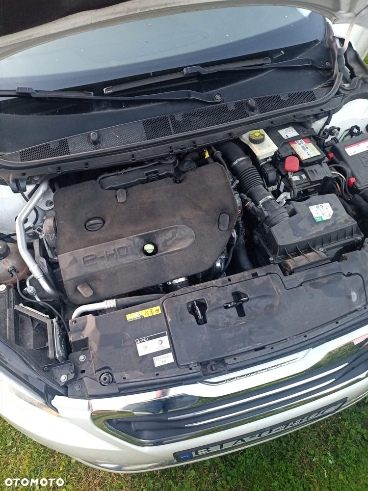 Peugeot 308 BlueHDi 150 Automatik Stop & Start Allure - 12
