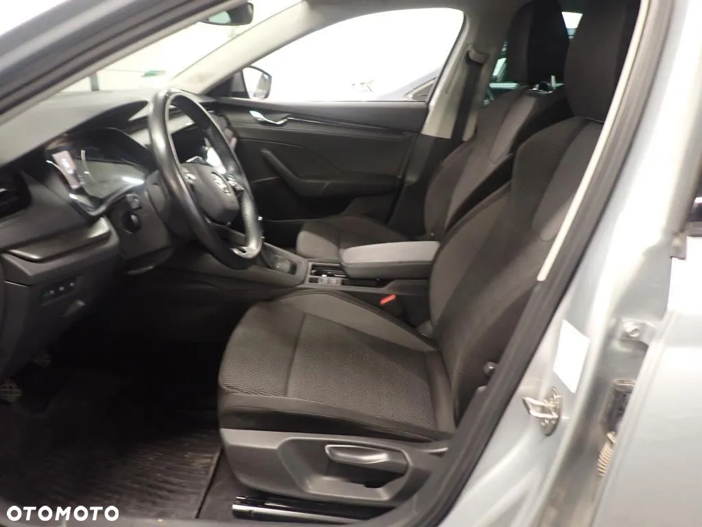 Skoda Octavia 1.5 TSI ACT Ambition - 7