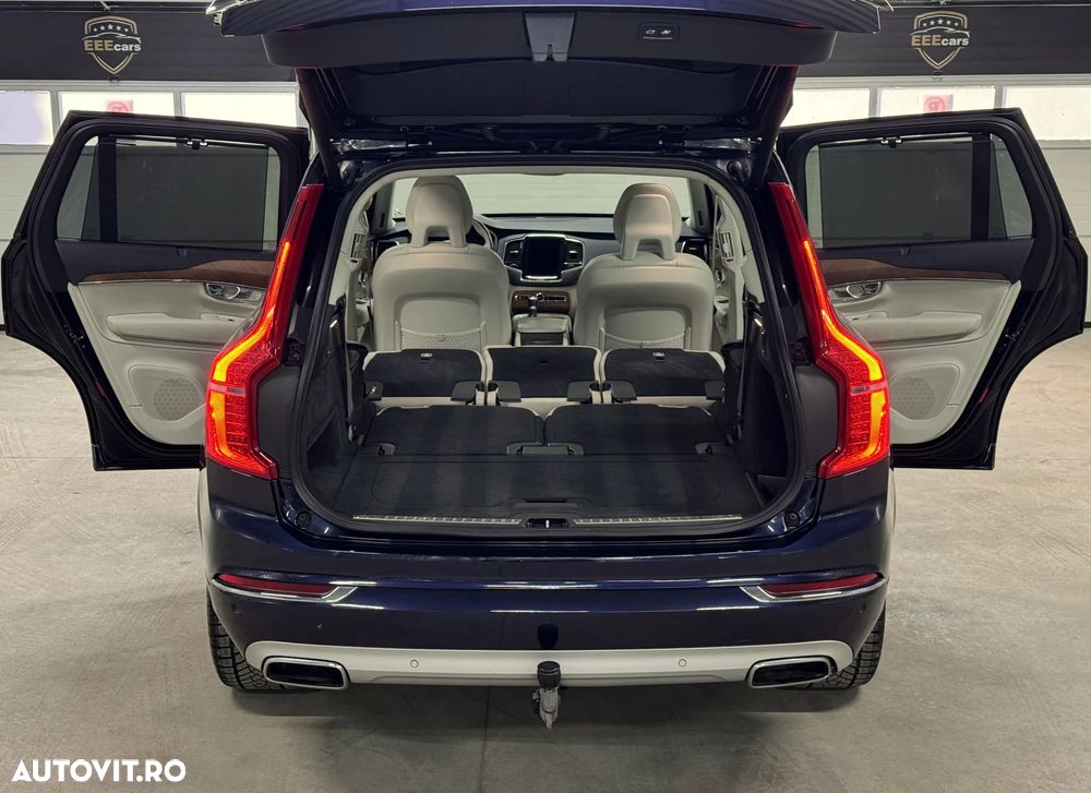 Volvo XC 90 D5 AWD Geartronic Inscription - 24