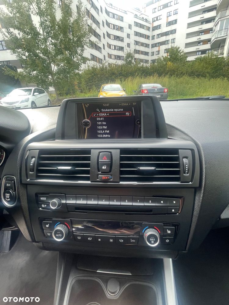 BMW Seria 1 116i - 10