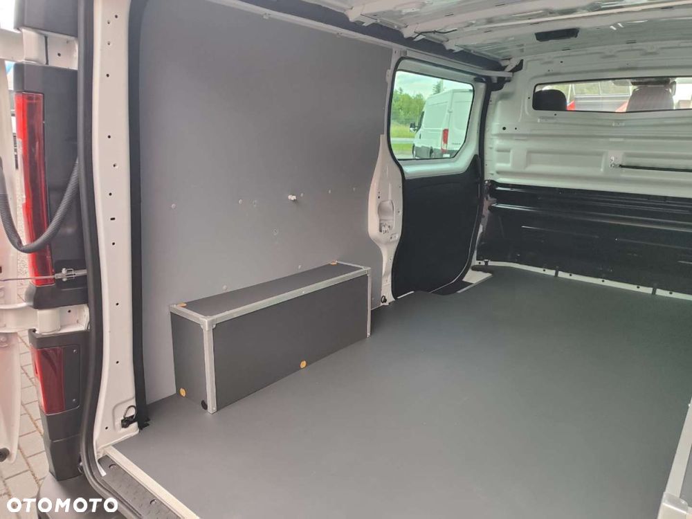 Renault Trafic - 27