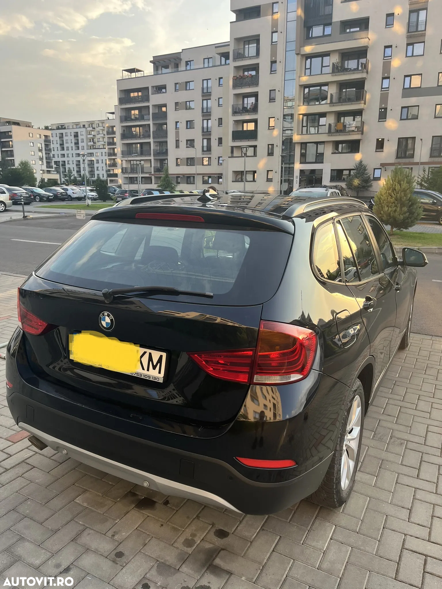 BMW X1 sDrive18d - 12