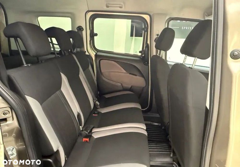 Fiat Doblo 1.4 16V Start&Stopp MyLife Family - 20