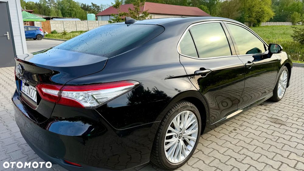 Toyota Camry 2.5 Hybrid Executive CVT - 7