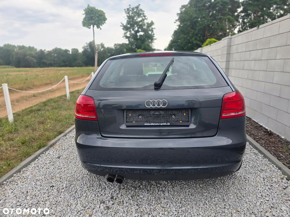 Audi A3 3-drzwiowe 1.4 TFSI Ambition - 5