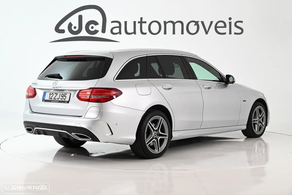 Mercedes-Benz C 300 de AMG Line - 3