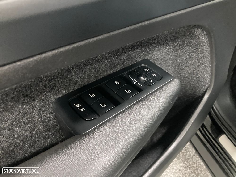 Volvo XC 40 Recharge 69 kWh Single Motor Core - 28