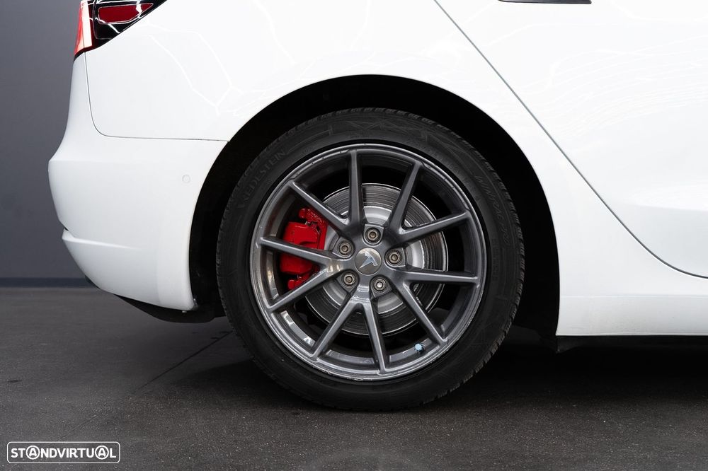 Tesla Model 3 Long-Range Dual Motor AWD - 13