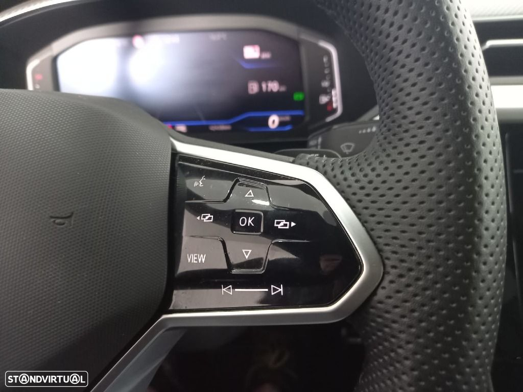 VW Arteon Shooting Brake 2.0 TDI R-Line DSG - 19