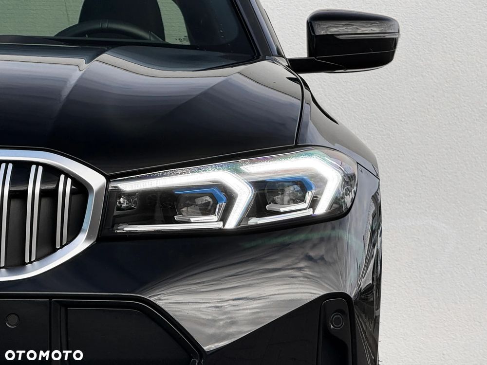 BMW Seria 3 330i xDrive M Sport - 6