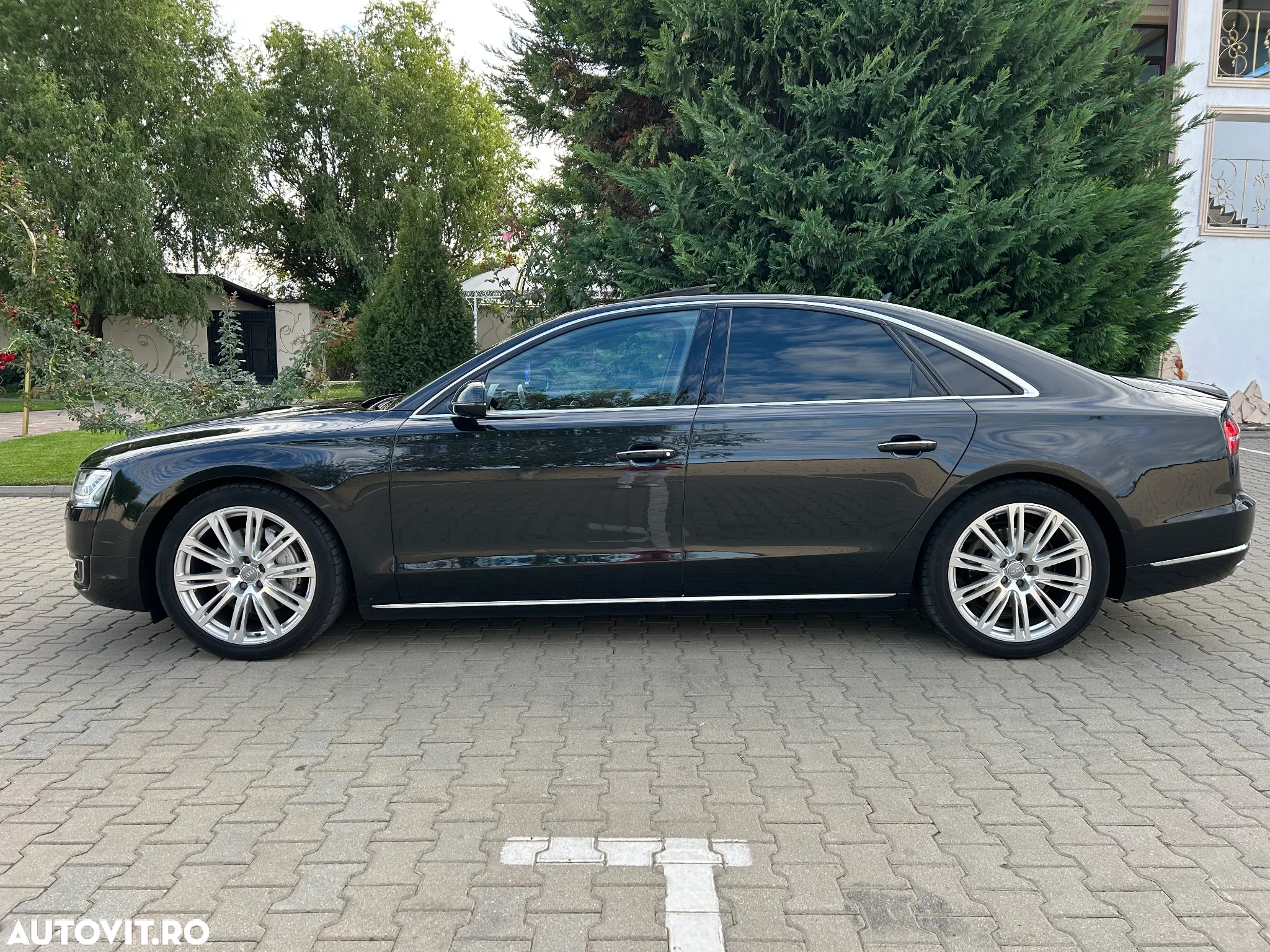 Audi A8 3.0 TDI DPF clean diesel quattro tiptronic - 12
