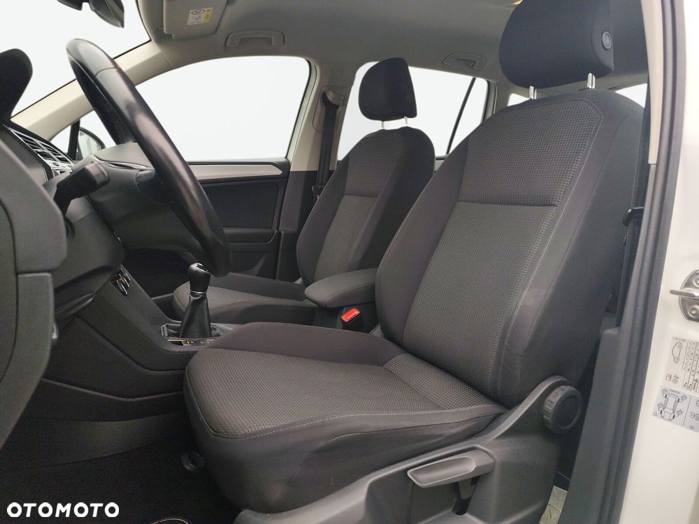 Volkswagen Tiguan - 39