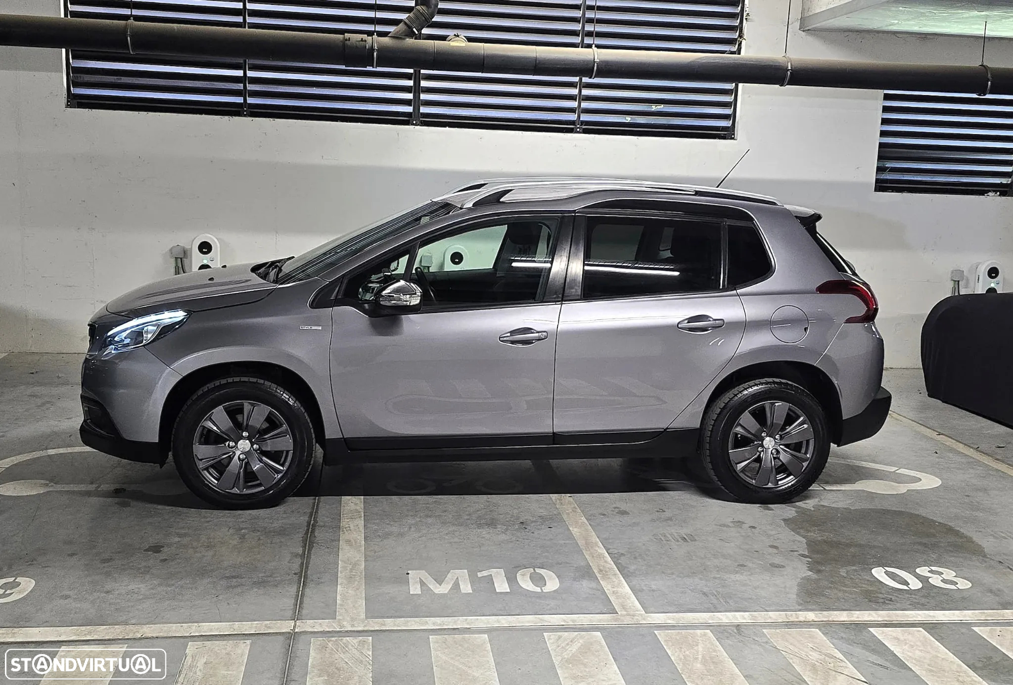 Peugeot 2008 1.5 BlueHDi Style - 10