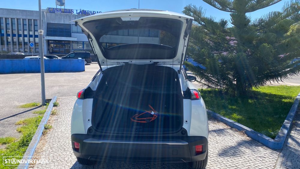Peugeot e-2008 50 kWh Allure Pack - 11