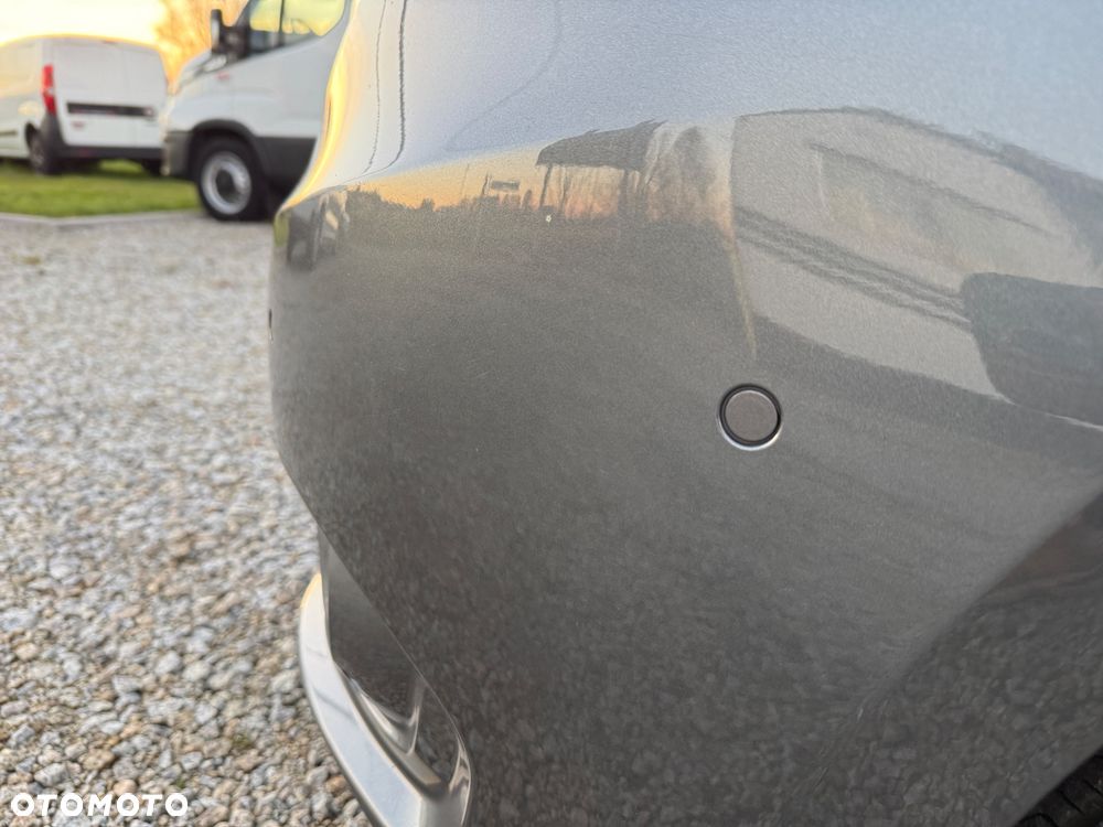 Mercedes-Benz Vito Tourer Lang PRO - 17