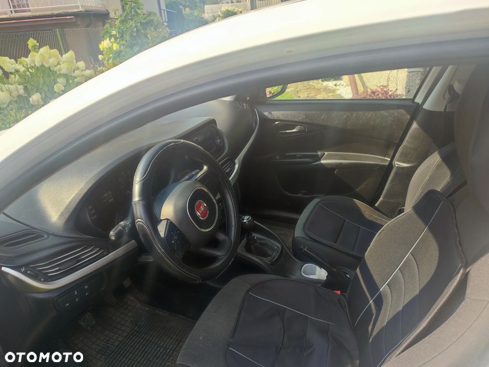 Fiat Tipo 1.4 16V - 5