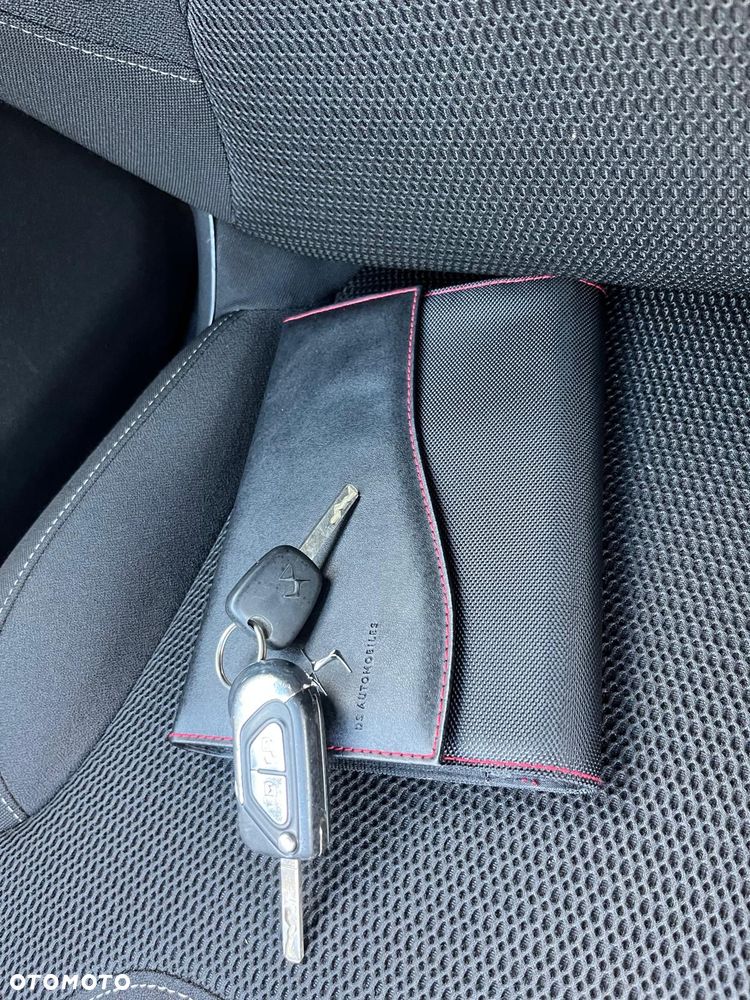 Citroën DS3 BlueHDi 100 SoChic - 21