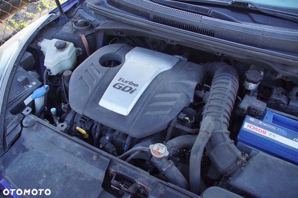 Auto na części - Hyundai Veloster I 1.6 T-GDI 204 KM G4FJ UU9 2013R Silnik Skrzynia Drzwi Maska Zderzak Błotnik Klapa Lampa Szyba Klamka Deska Kokpit Sterownik Moduł Czujnik Licznik Panel Kierownica - 15