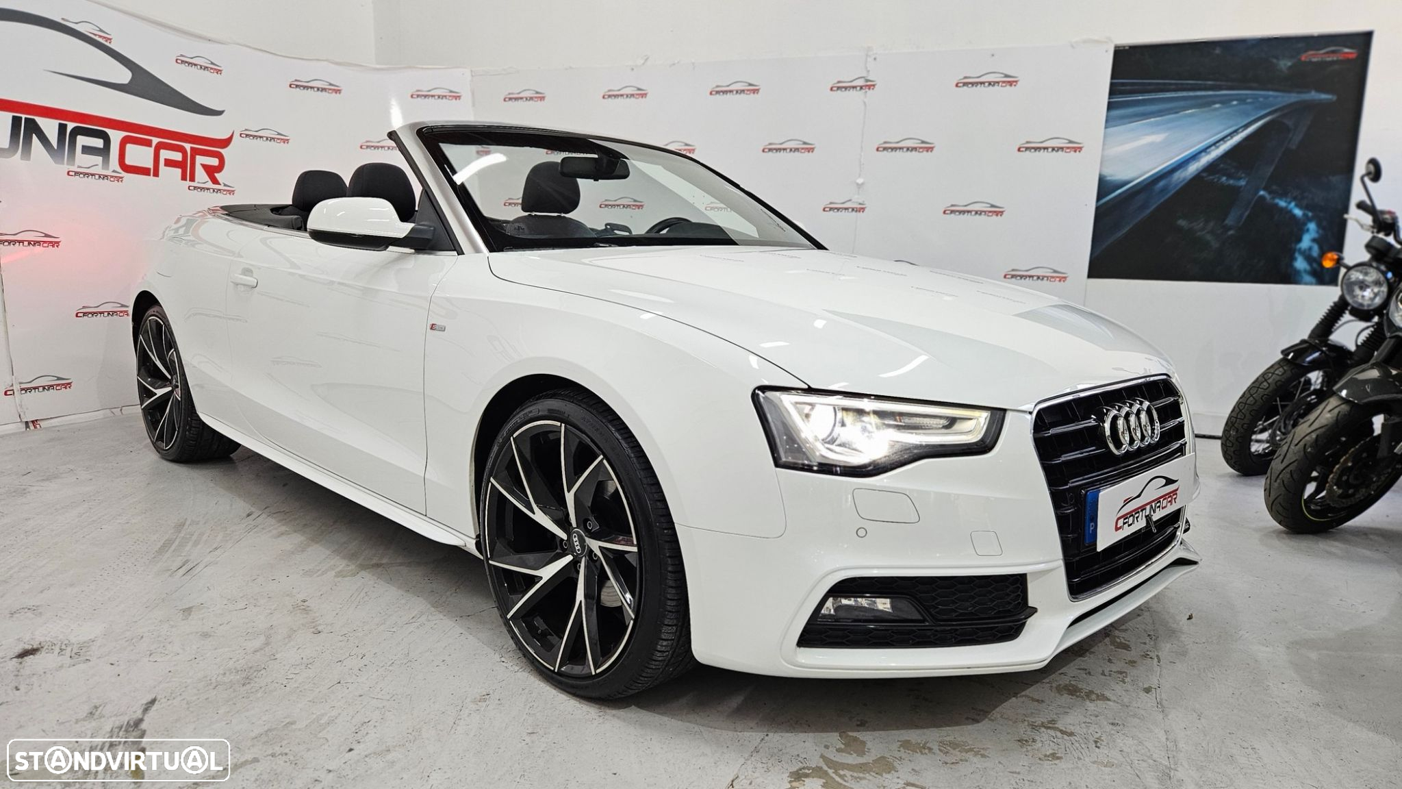 Audi A5 Cabrio 2.0 TDi S-line - 9