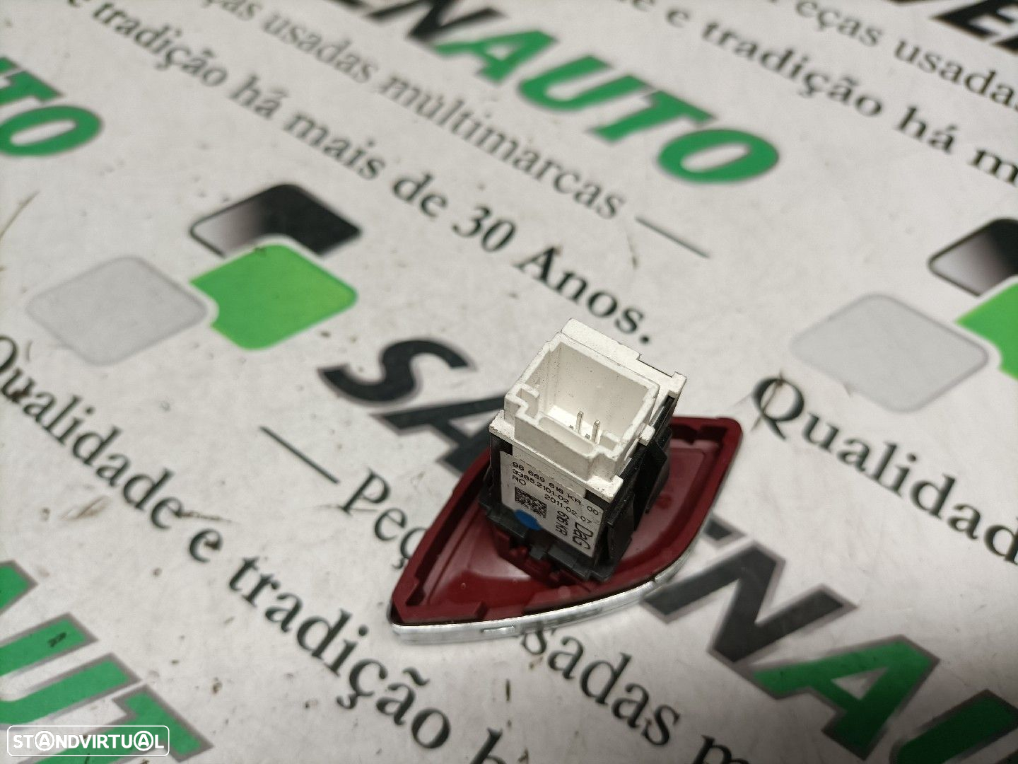 Botão De 4 Piscas Citroën C3 Ii (Sc_) - 3