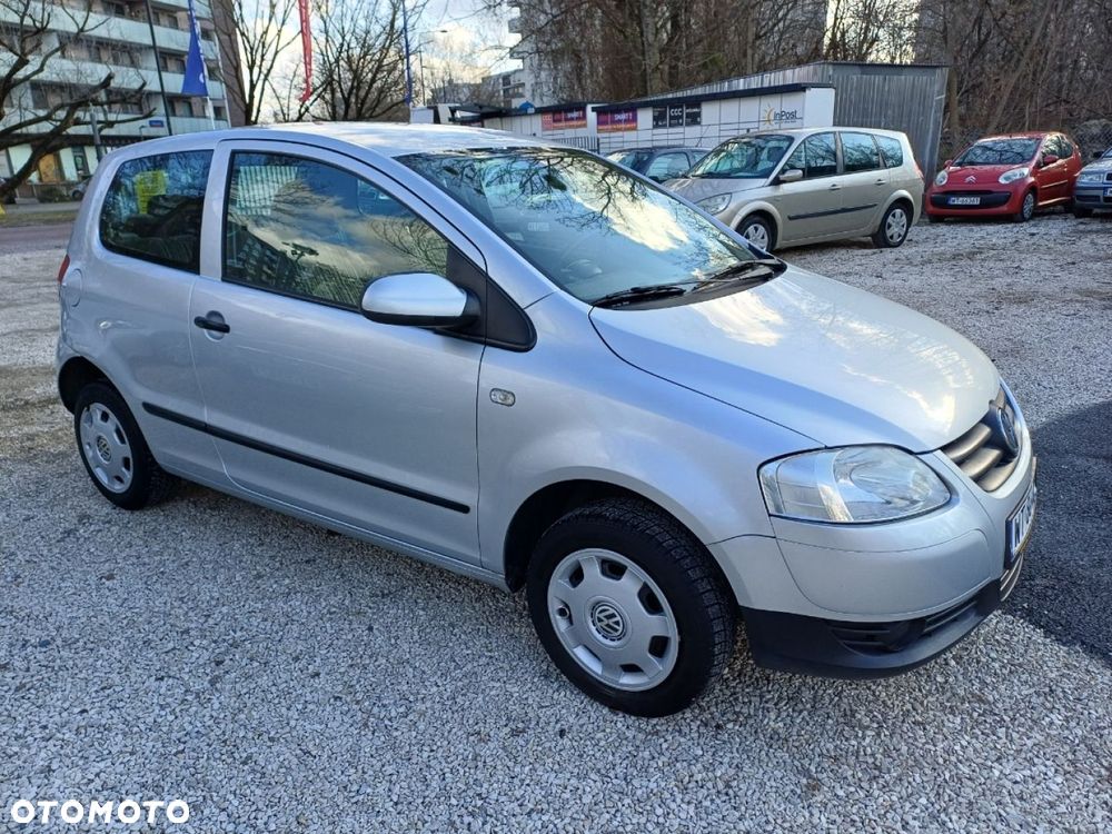 Volkswagen Fox - 2