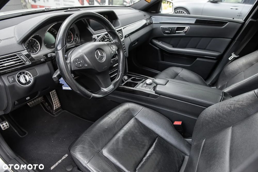 Mercedes-Benz Klasa E 350 CDI DPF BlueEFFICIENCY 7G-TRONIC Avantgarde - 15