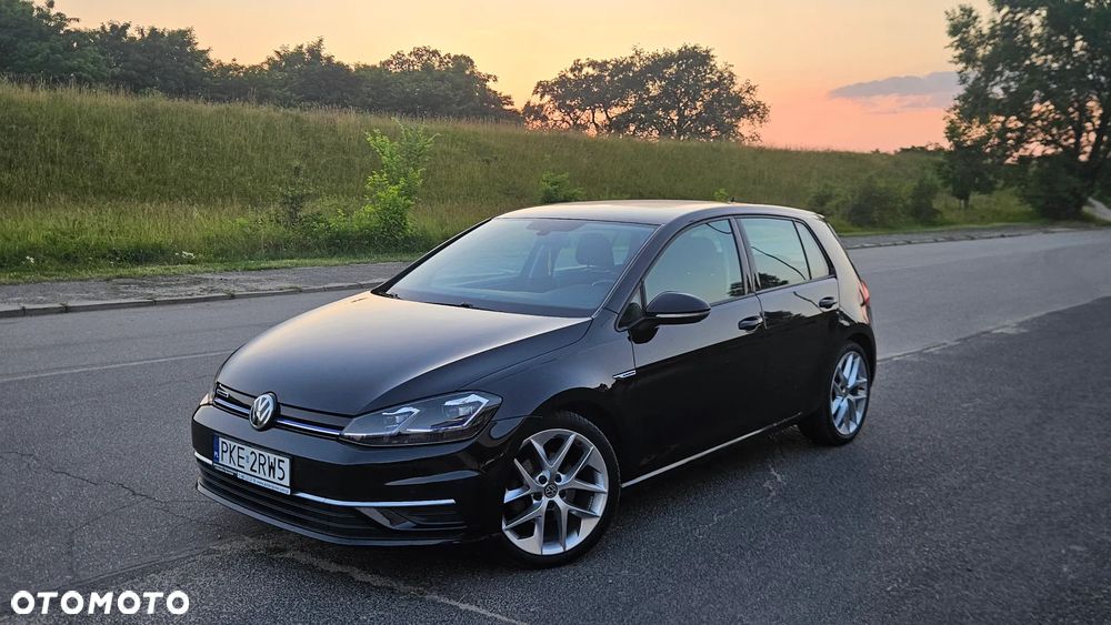 Volkswagen Golf 1.5 TSI BMT Comfortline DSG - 23