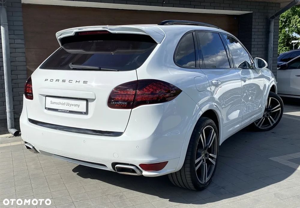 Porsche Cayenne Diesel Platinum Edition - 12