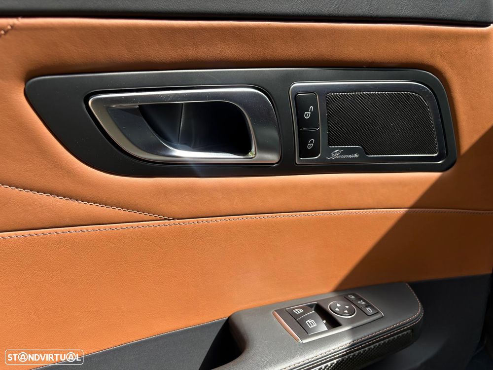 Mercedes-Benz AMG GT S Roadster Speedshift 7G-DCT - 25