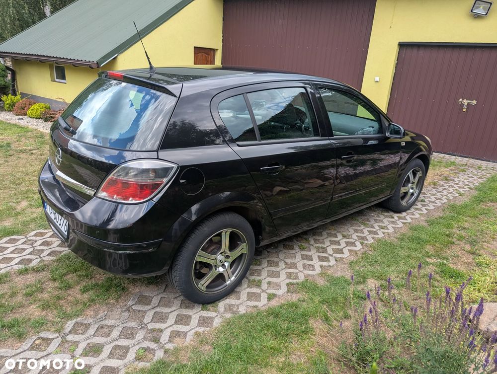 Opel Astra 1.6 111 - 4