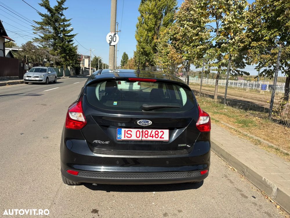 FORD Focus 2015 — imagine 7