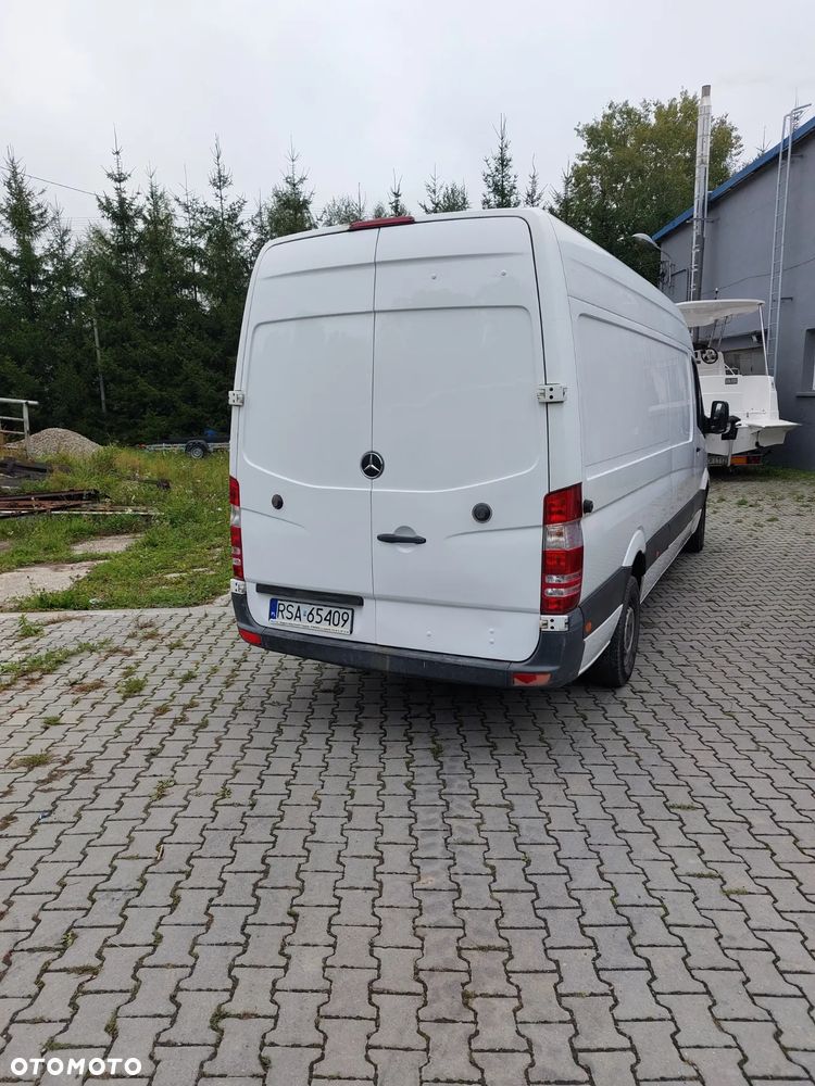 Mercedes-Benz SPRINTER - 4