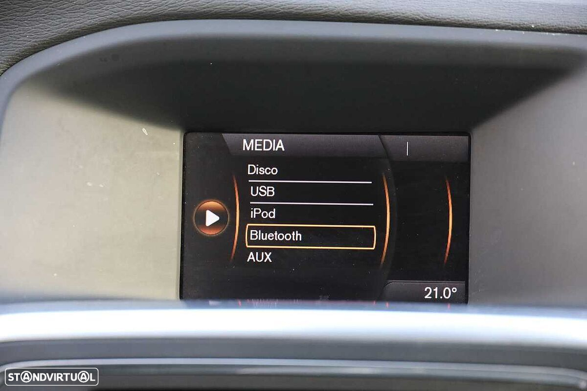 Volvo V60 2.0 D2 Momentum - 14