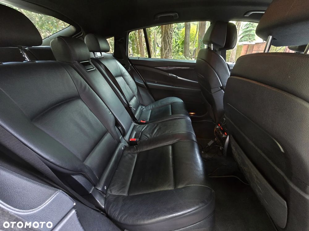 BMW 5GT 530d - 8