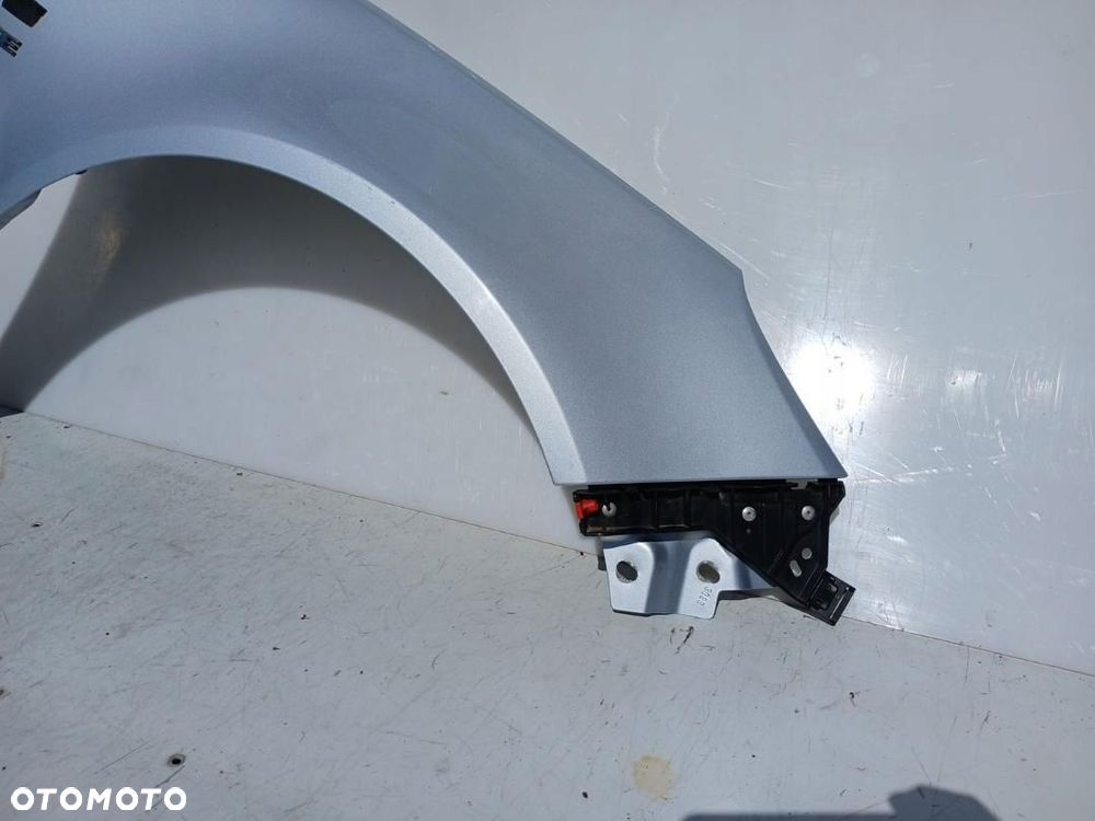 BŁOTNIK PRZÓD PRZEDNI PRAWY OPEL INSIGNIA A KOD LAKIERU Z157 - 2