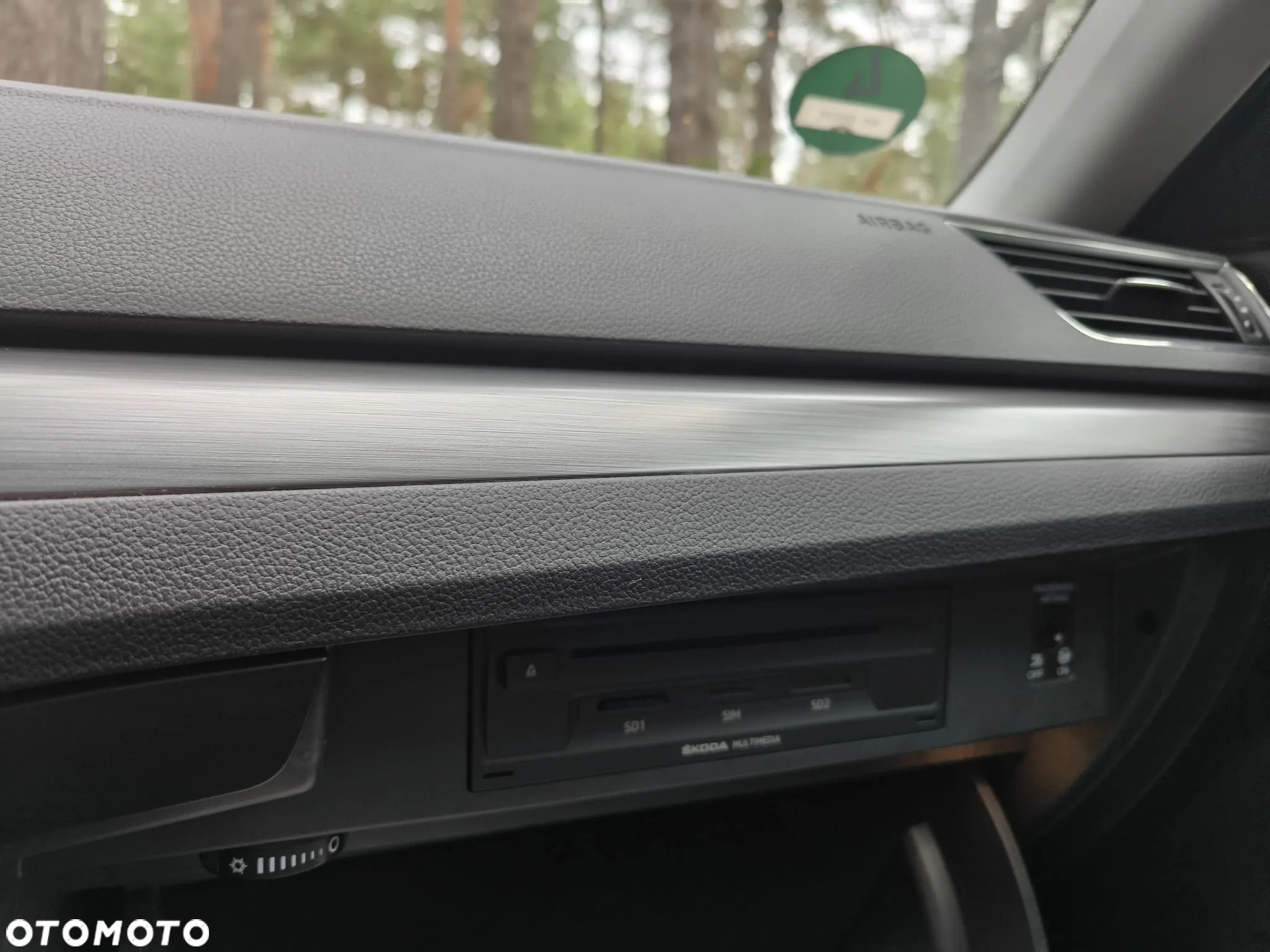 Skoda Superb Combi 2.0 TDI Style - 19