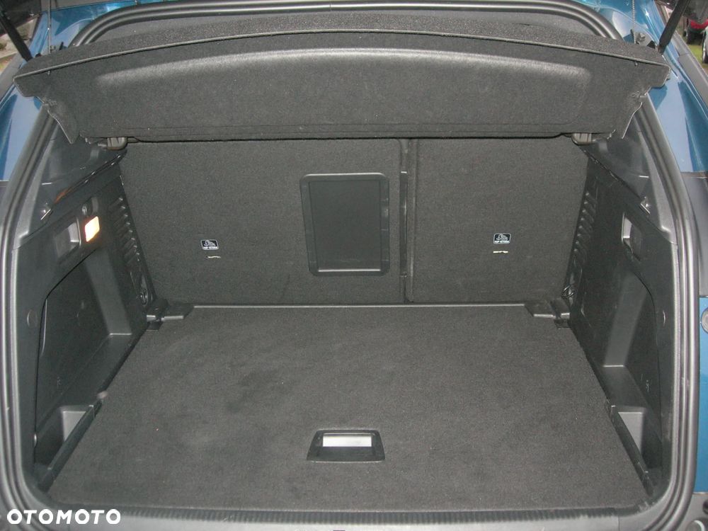 Peugeot 3008 PureTech 130 Stop & Start GPF EAT8 Allure Pack - 26