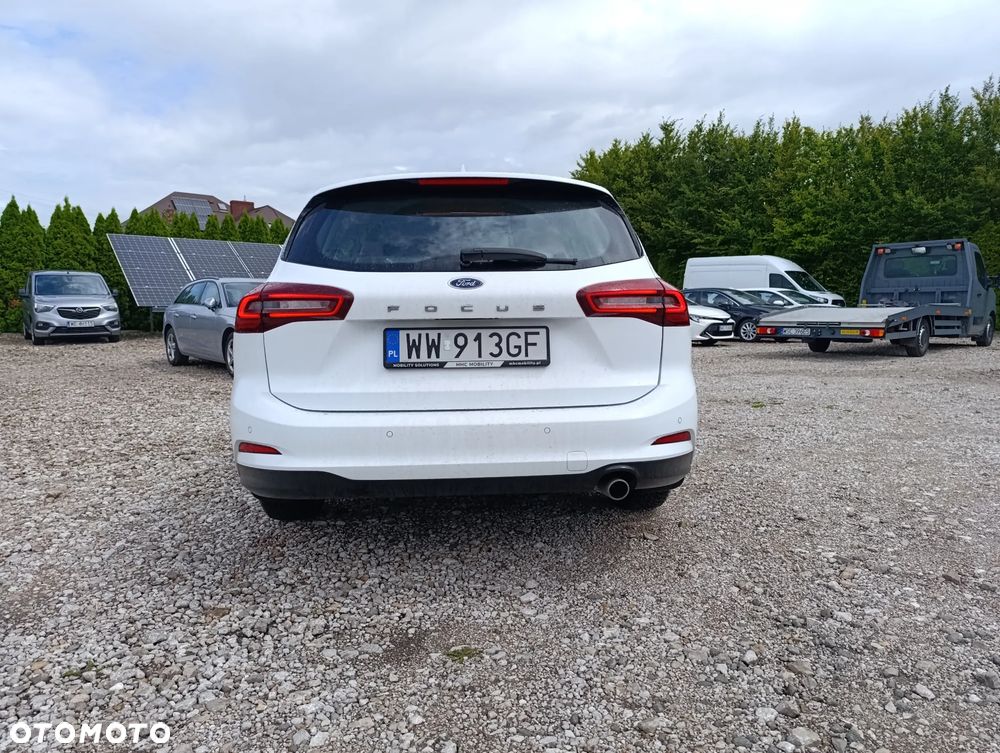 Ford Focus 1.5 EcoBlue Titanium - 11