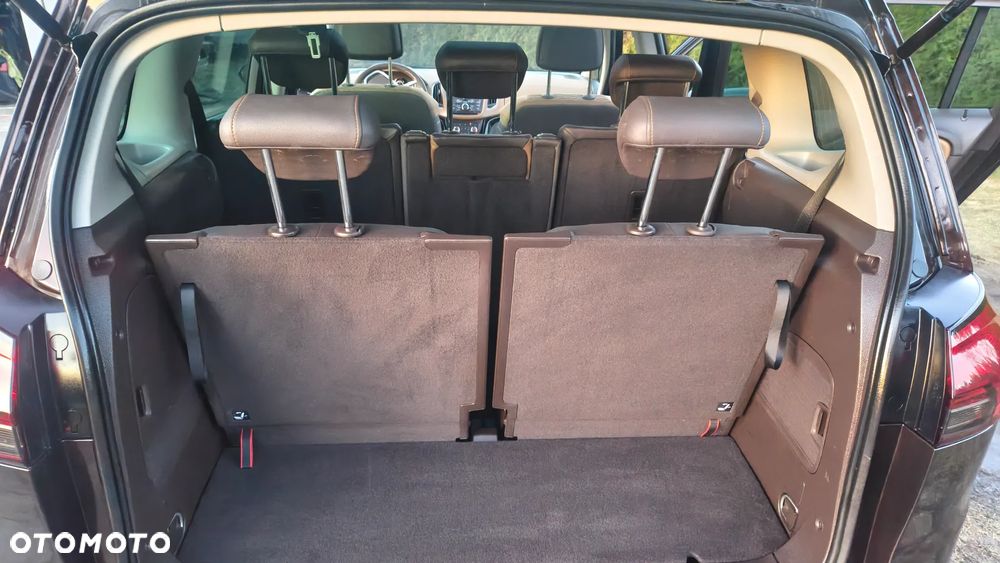 Opel Zafira Tourer 1.6 ECOTEC DIT Business Edition - 19