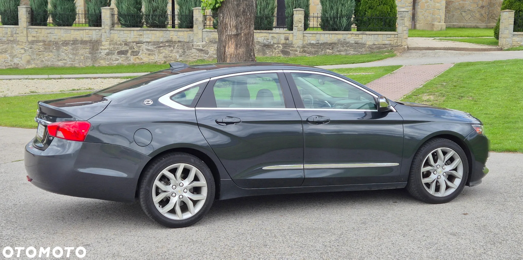 Chevrolet Impala - 6