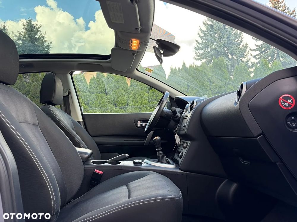 Nissan Qashqai 2.0 4 x 4 tekna - 21