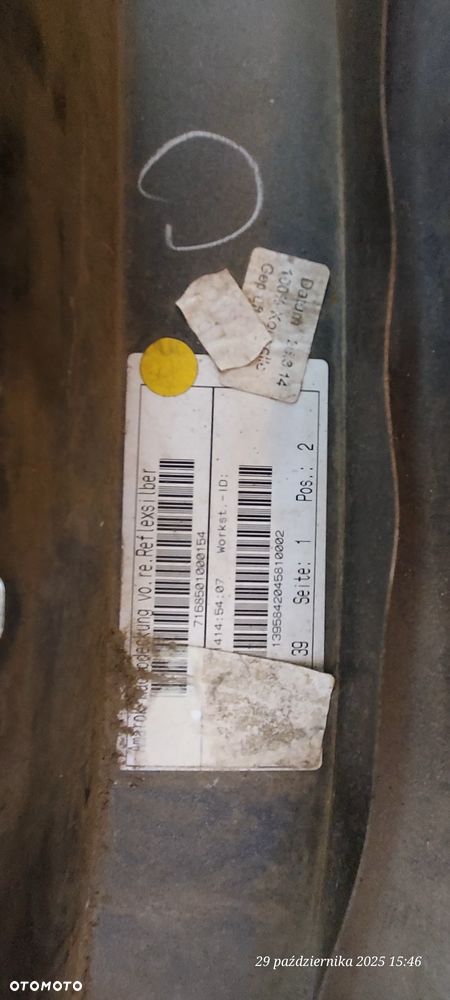 Nakładka Błotnika Amarok Prawy Przód 2HH - 4