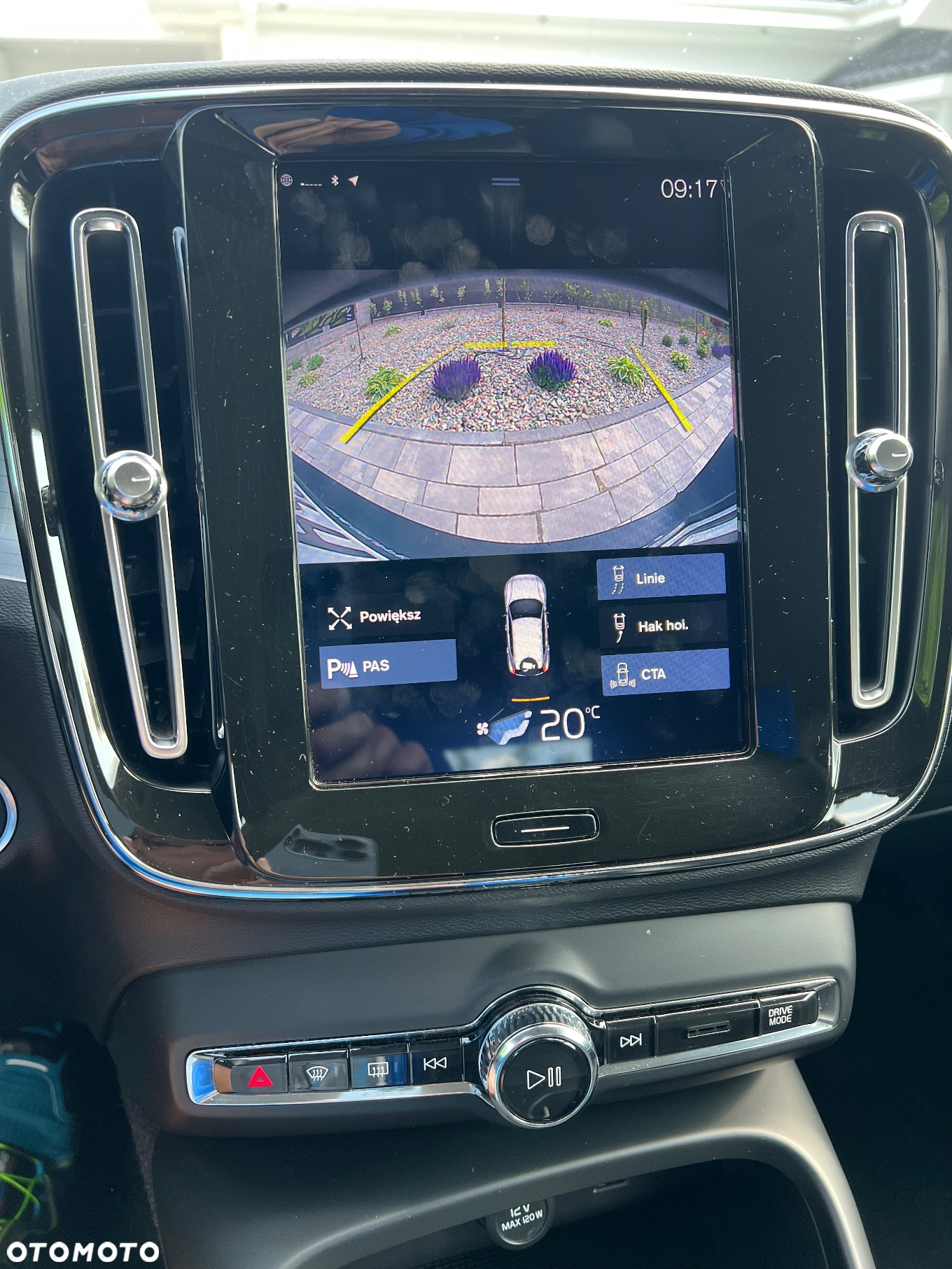 Volvo XC 40 T3 Geartronic Momentum Pro - 9
