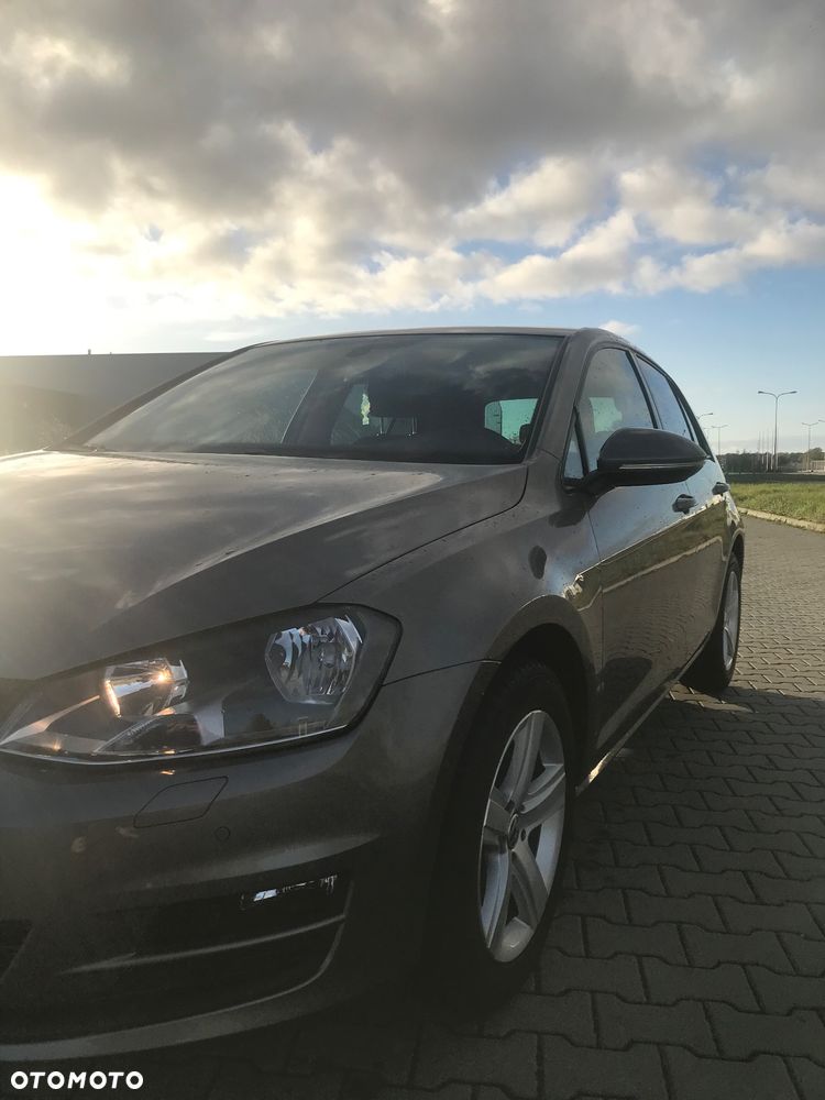 Volkswagen Golf 1.6 TDI DPF Comfortline - 10