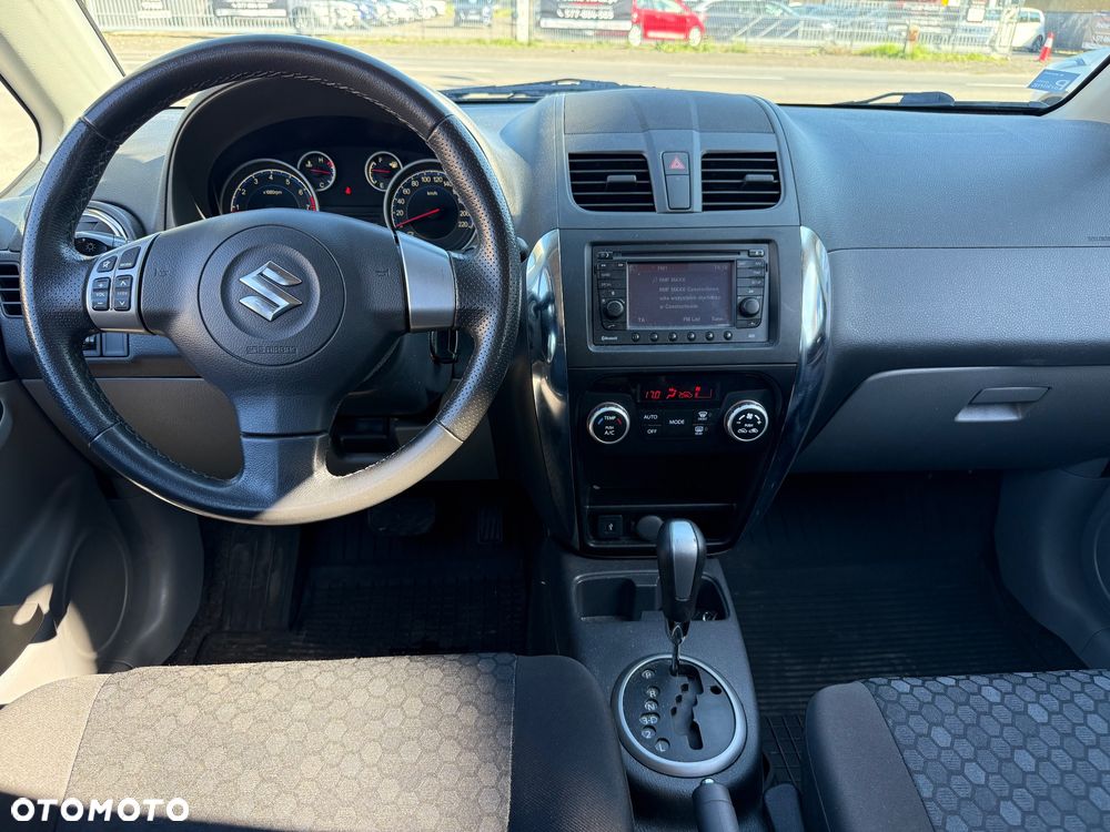 Suzuki SX4 1.6 VVT Automatic 4x2 Style - 15