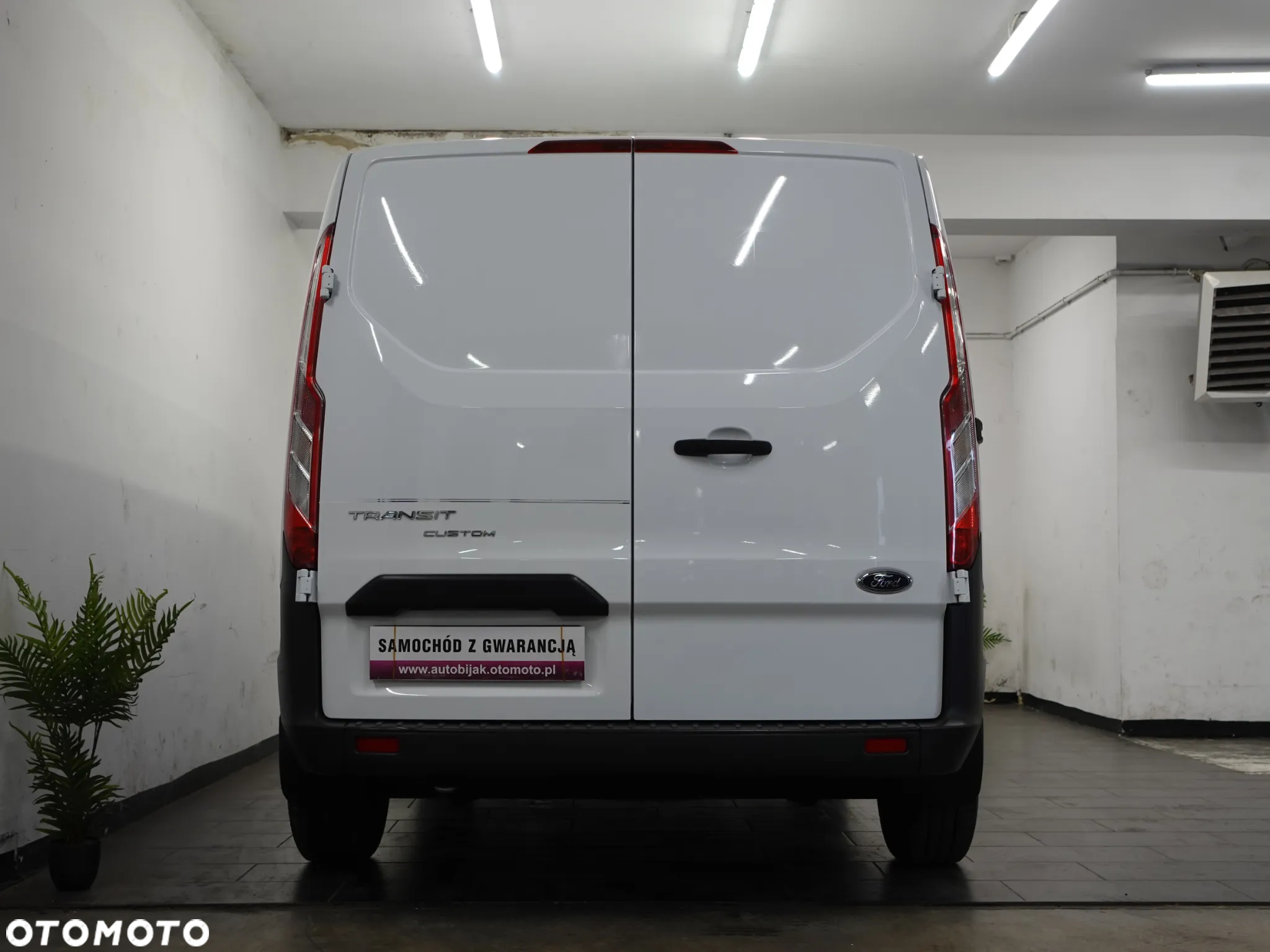 Ford Transit Custom - 8