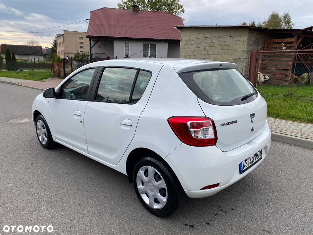 Dacia Sandero 1.2 16V 75 Essentiel - 3
