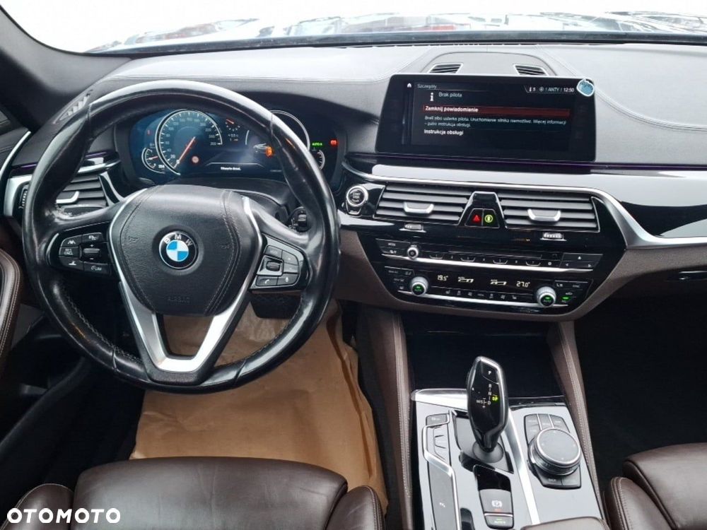 BMW Seria 5 530d Luxury Line - 8