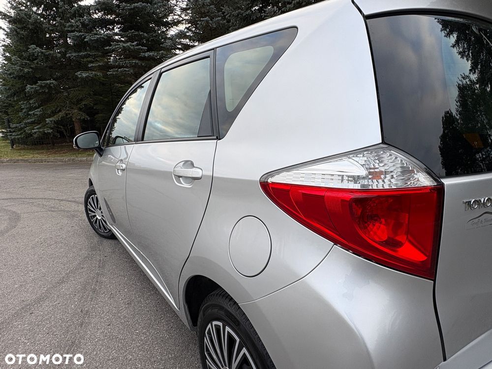 Toyota Verso S - 31