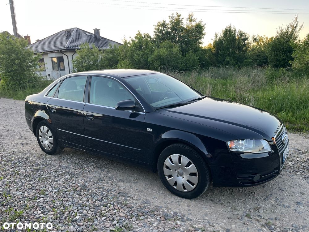 Audi A4 Limousine - 6